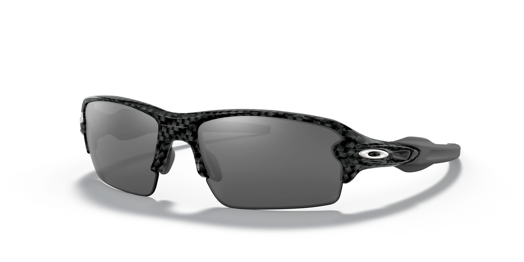 Oakley Flak 2.0 Low Bridge Fit sunglasses Carbon Fiber frame Slate Iridium lens