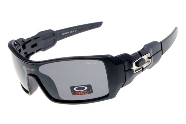 Oakley oil rig sunglasses in polished black/black iridium