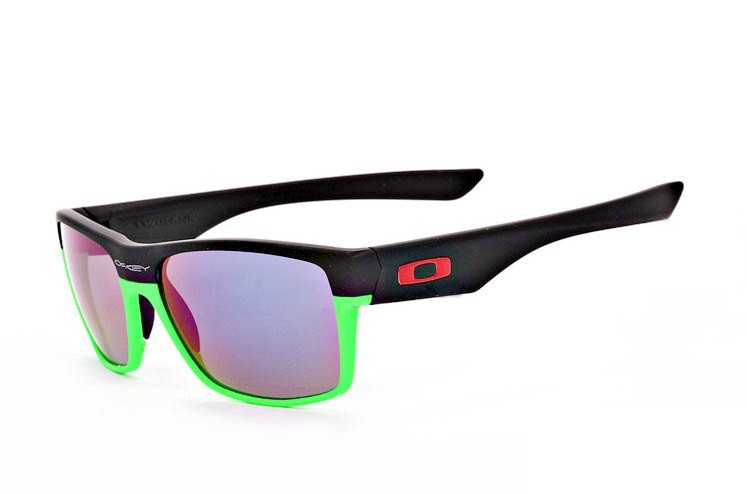 Oakley twoface sunglasses in matte black / green / violet iridium