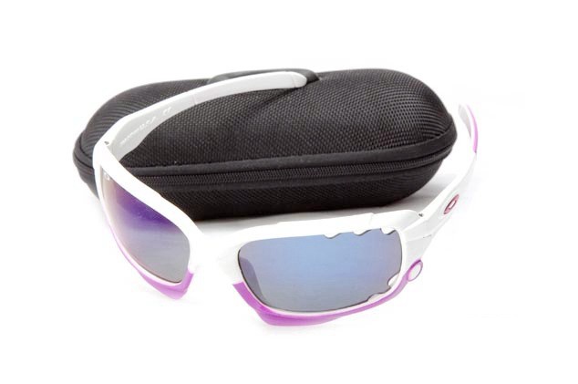 Oakley jawbone sunglasses in white / ice iridium