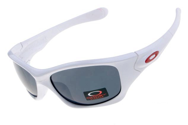 Oakley pit bull sunglasses in white / black iridium