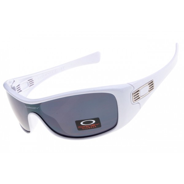  Oakley Antix sunglasses White / Gray