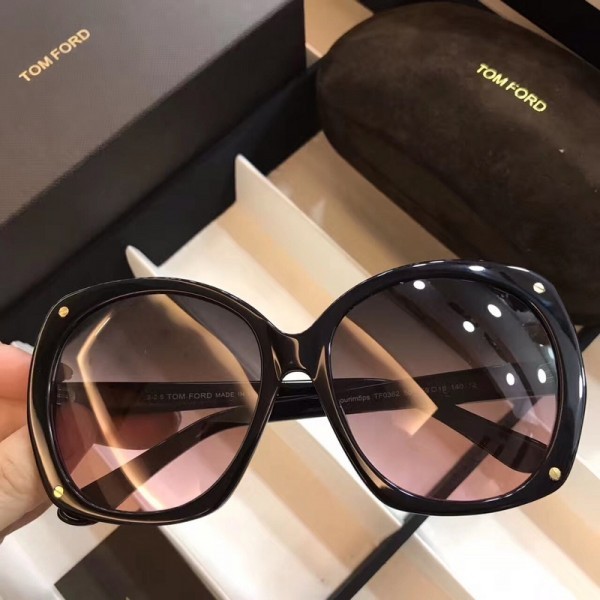 Womens Tom Ford Sunglasses Black Gray