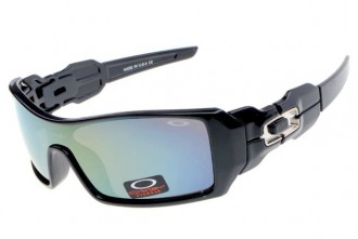 Oakley oil rig sunglasses in polished black/ice iridium