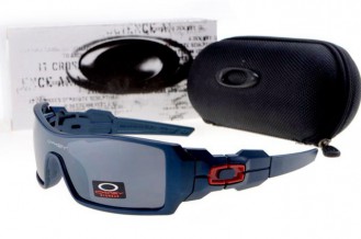Oakley oil rig sunglasses in matte blue / black iridium