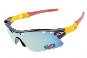 Oakley radar path photochromic sunglasses in polished black / yellow / ice iridium