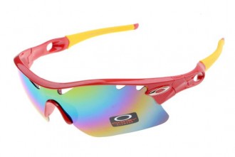 Oakley radar path photochromic sunglasses in red metallic / fire iridium