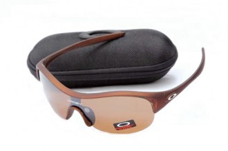 Oakley Enduring Pace Sunglasses dark brown/VR28