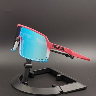 Oakley sutro Sunglasses Matte red/Prizm Blue