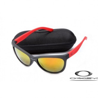 Oakley Fringe Women Sunglasses Frosting Red Black Frame Fire Yellow Iridium Lens OAKLEY20156175