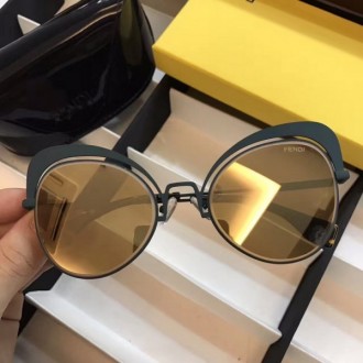 Fendi FF 0247S Authentic Sunglasses Yellow Lenses Black Frame