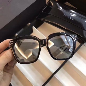 Percy Lau Fashion Square Frame Sunglasses Shiny Black