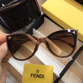 men's Women's Fendi Iridia Cat-Eye Sunglasses Brown Red