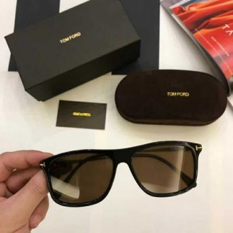 Mens Womens Tom Ford Sunglasses T0588 Black Dark Brown