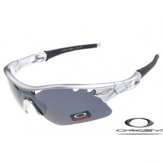 Replica Oakley Radar Path Photochromic sunglasses Silver Frame Gray Vented Lens OAKLEY201567164