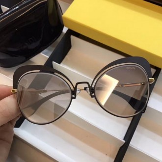 Fendi FF 0247S Sunglasses Gray Black