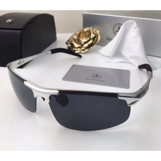 Men's Mercedes-Benz MB8177 Sunglasses Black Silver