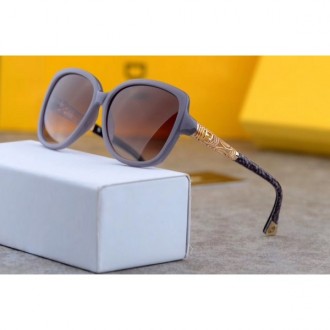 Fendi FD0059 Square Sunglasses Gray