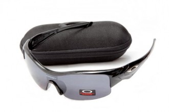 Oakley straight jacket Sunglasses polished black/black iridium
