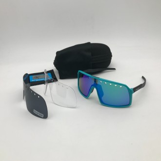 Oakley Sutro Sunglasses Polished Green/Green Iridium