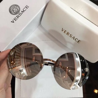 Versace 2176 Retro Round Frame Sunglasses Shiny Silver