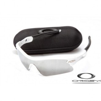 Oakley Radar Path sunglasses White Frame Silver Lens